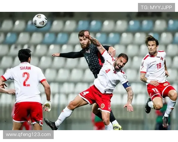 欧洲退役足球明星齐聚一堂精彩比赛视频回顾与精彩瞬间分享